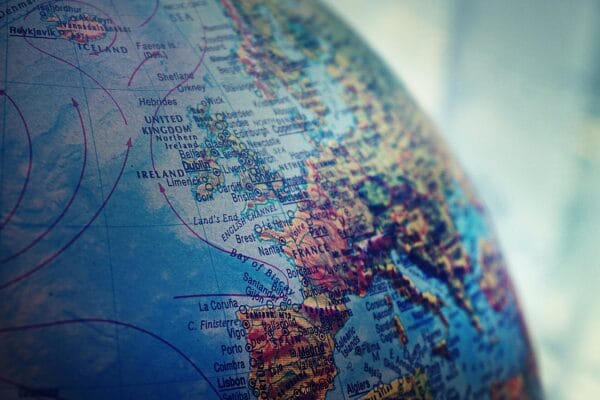 Earth Hour 2025 lights-off event in Delhi to combat pollution.